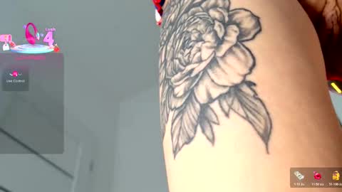 Karolina online show from 10-29-25, 09:33