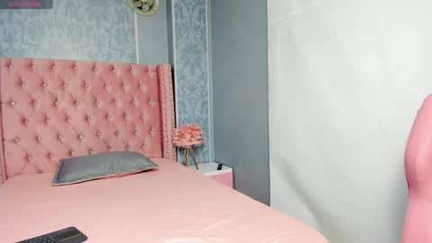 PAOLA or pola online show from 01-13-25, 11:19