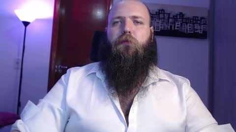 Bear online show from 03-09-25, 04:49