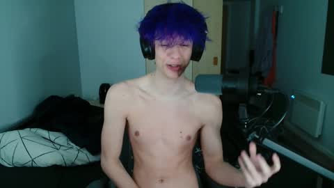 Snapshot of polarny05 chatting on 01-13-25, 11:49 Polarny online show from 01-13-25, 11:49