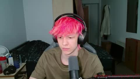 Snapshot of polarny05 chatting on 11-16-25, 09:31 Polarny online show from 11-16-25, 09:31