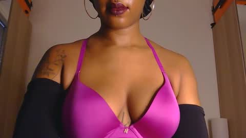 Snapshot of poleheathen chatting on 11-14-25, 10:14 Heathen online show from 11-14-25, 10:14