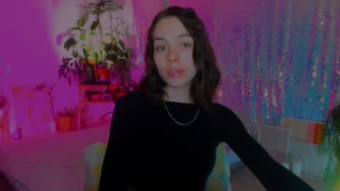 Snapshot of poli__ chatting on 12-26-24, 12:14 Martha online show from 12-26-24, 12:14