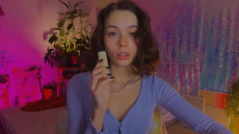 Snapshot of poli__ chatting on 12-27-24, 09:22 Martha online show from 12-27-24, 09:22