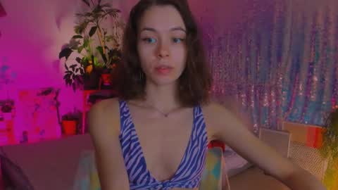 Snapshot of poli__ chatting on 01-02-25, 03:19 Martha online show from 01-02-25, 03:19