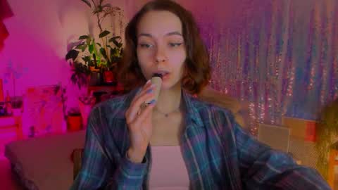 Snapshot of poli__ chatting on 01-27-25, 09:11 Martha online show from 01-27-25, 09:11