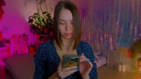 Snapshot of poli__ chatting on 02-07-25, 03:08 Martha online show from 02-07-25, 03:08