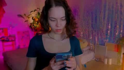 Snapshot of poli__ chatting on 02-28-25, 03:15 Martha online show from 02-28-25, 03:15