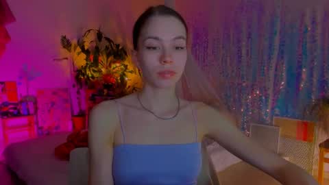 Snapshot of poli__ chatting on 03-11-25, 09:48 Martha online show from 03-11-25, 09:48