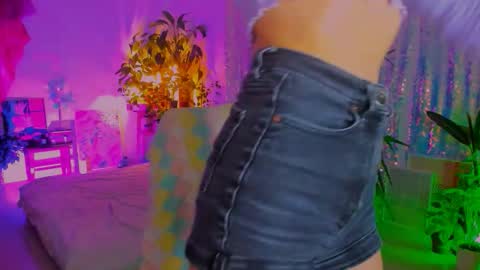 Snapshot of poli__ chatting on 09-10-25, 06:08 Martha online show from 09-10-25, 06:08