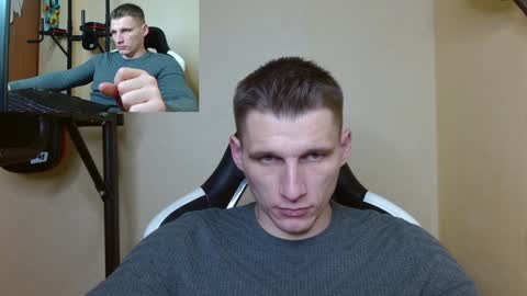 Poliglot online show from 12-22-24, 04:17