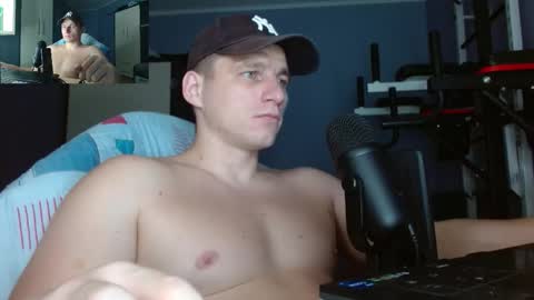 Poliglot online show from 10-28-25, 04:16