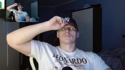 Poliglot online show from 10-30-25, 12:17