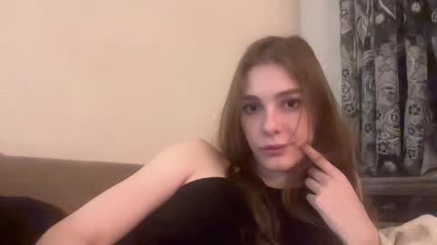 polinamiler online show from 10-25-25, 12:18