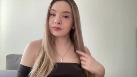 polishangel222 online show from 03-22-26, 12:30
