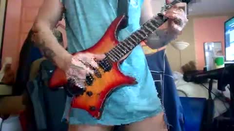 Snapshot of polishrifle3 chatting on 01-09-26, 08:21 jaws online show from 01-09-26, 08:21