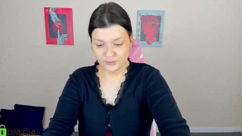 Snapshot of polly__mayer chatting on 11-29-25, 05:16 Polly online show from 11-29-25, 05:16