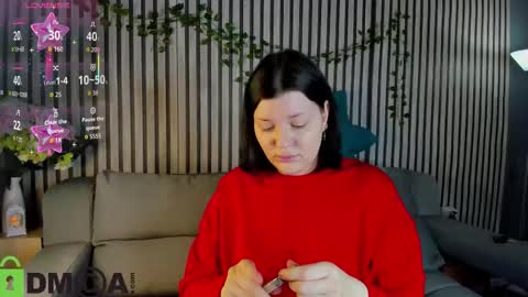 Snapshot of polly__mayer chatting on 11-30-25, 11:31 Polly online show from 11-30-25, 11:31