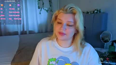 Polly online show from 07-26-26, 12:52