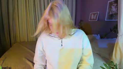 Polly online show from 07-27-26, 01:12