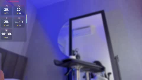 POLLY online show from 10-31-25, 10:38