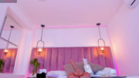 POLLY online show from 04-14-26, 10:21