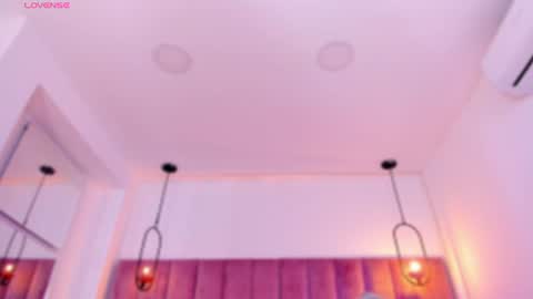 POLLY online show from 06-14-26, 10:39