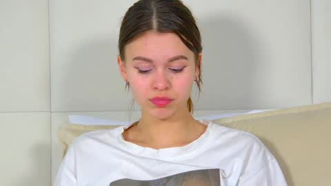 Polly online show from 12-08-24, 10:25