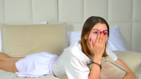 Polly online show from 12-09-24, 04:45