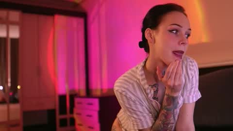 Megan.online  online show from 09-13-25, 07:24