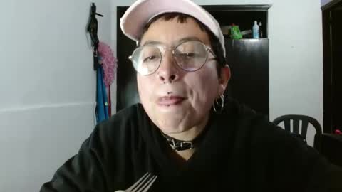 Poly online show from 01-17-25, 04:17