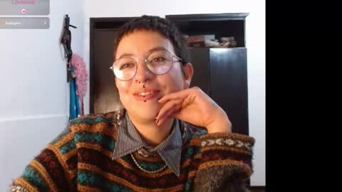 Poly online show from 01-31-25, 05:30