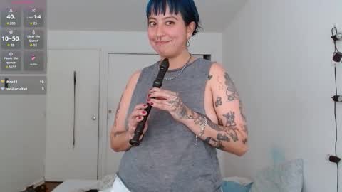 Poly online show from 02-13-26, 08:27