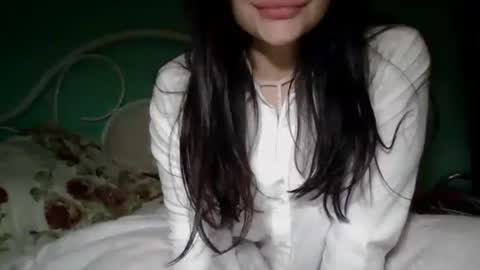 Snapshot of polykrovka88 chatting on 02-27-25, 08:31 polykrovka88 online show from 02-27-25, 08:31