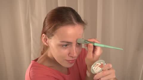 Snapshot of poni_dii chatting on 11-28-25, 07:11 online show from 11-28-25, 07:11