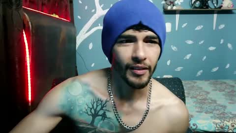 Snapshot of ponzothc chatting on 03-27-26, 06:40 ponzothc online show from 03-27-26, 06:40