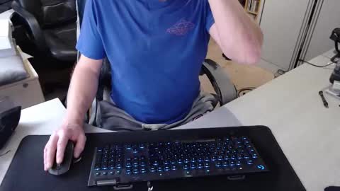 Dave online show from 03-04-26, 09:59