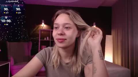 Eva online show from 09-22-25, 01:07