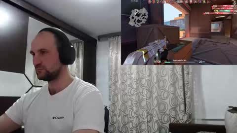 Snapshot of popadosik_mod chatting on 02-16-26, 03:30 Popadosik mod online show from 02-16-26, 03:30