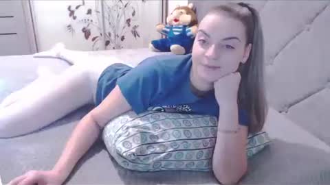 popkornmolli online show from 04-23-26, 08:24