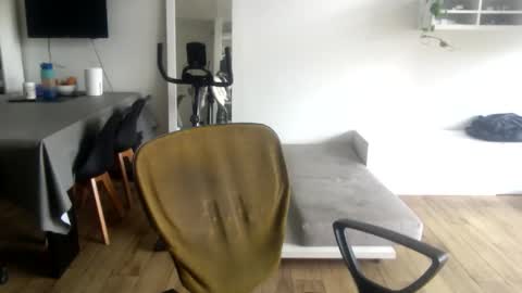 popopo0 online show from 10-16-25, 03:13