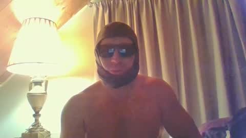 poppawheelie1234 online show from 01-11-26, 01:32