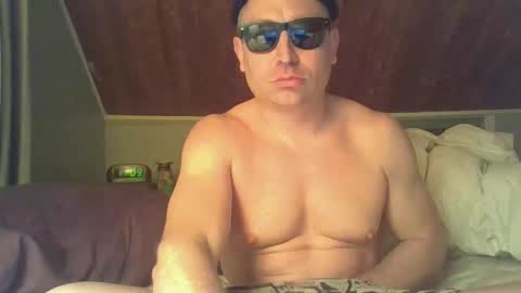 poppawheelie1234 online show from 02-04-26, 04:07