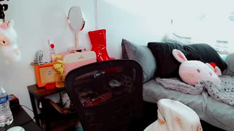 Poppy Kensington online show from 07-29-26, 08:18