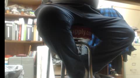 Pop online show from 12-25-24, 03:38