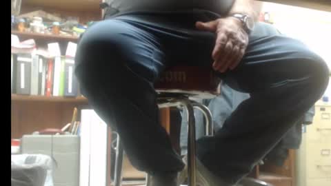 Pop online show from 01-05-25, 02:52