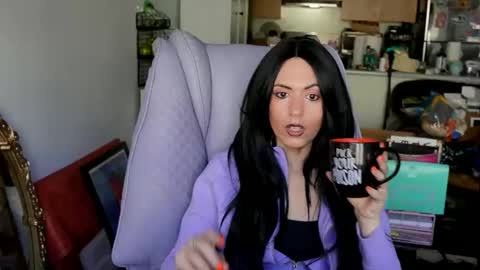 Snapshot of popstarsextape chatting on 11-11-25, 03:34 A cadia online show from 11-11-25, 03:34