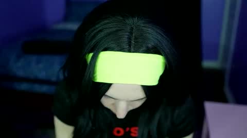 Snapshot of popstarsextape chatting on 11-25-25, 08:31 A cadia online show from 11-25-25, 08:31