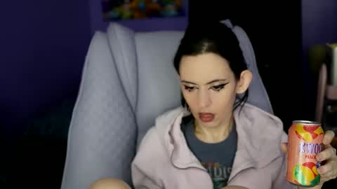 Snapshot of popstarsextape chatting on 03-09-26, 04:00 A cadia online show from 03-09-26, 04:00