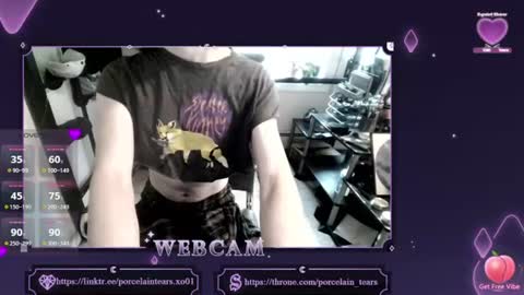 Snapshot of porcelain_tears01 chatting on 07-08-26, 11:26 porcelain_tears01 online show from 07-08-26, 11:26
